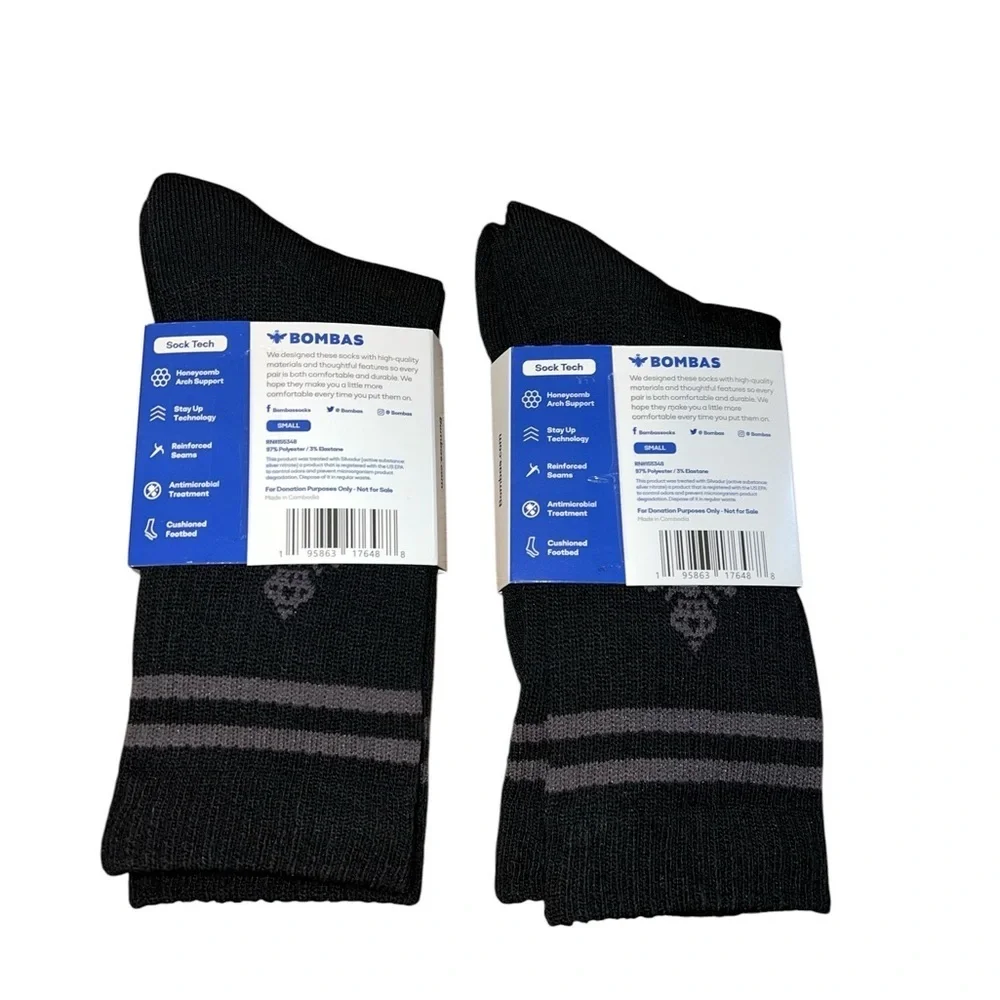 NEW 2 pair Bombas Athletic Socks in Black and Gray